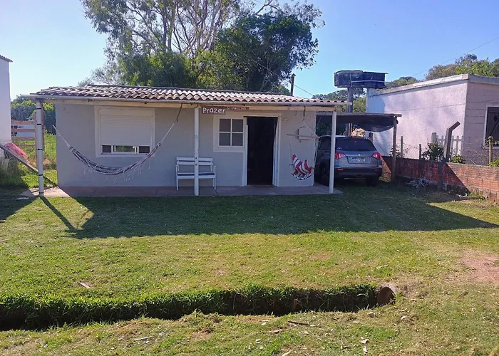 Prazer, Casa De Vacaciones En Barra Del Chuy, Sol, Mar, Comodidad Y Compras A 400 Mts Del Mar, Se Reserva Con Sena!